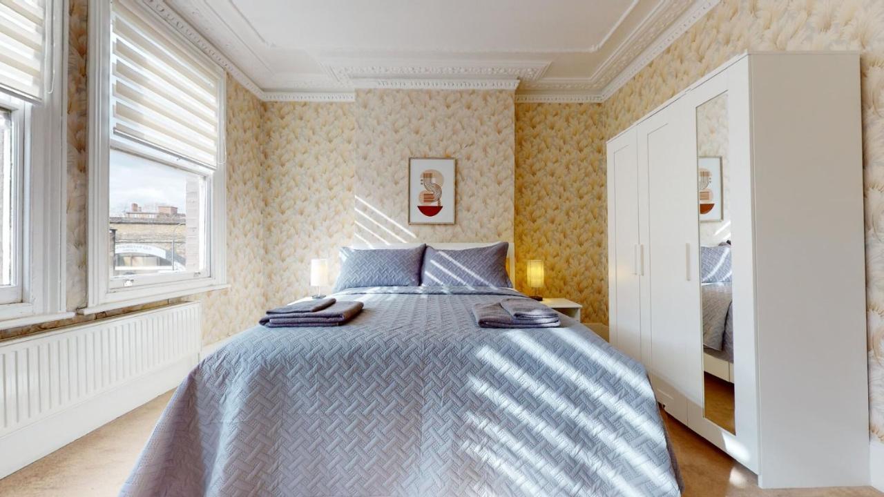 Cheerful 4 Bedroom Victorian House With Back Courtyard Londyn Zewnętrze zdjęcie